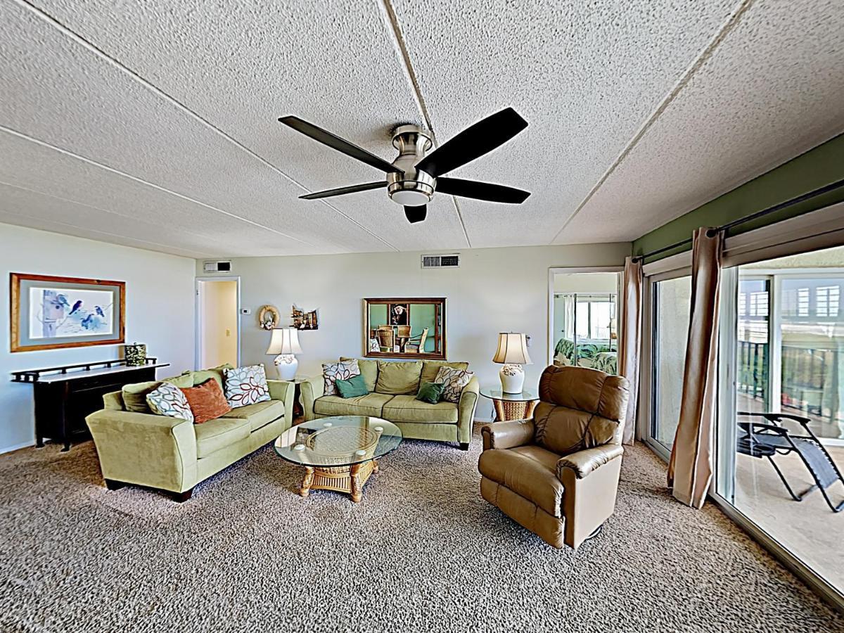 New Listing! Fernandina Beach Oasis With Pool Condo Экстерьер фото